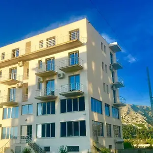Deor Hotel