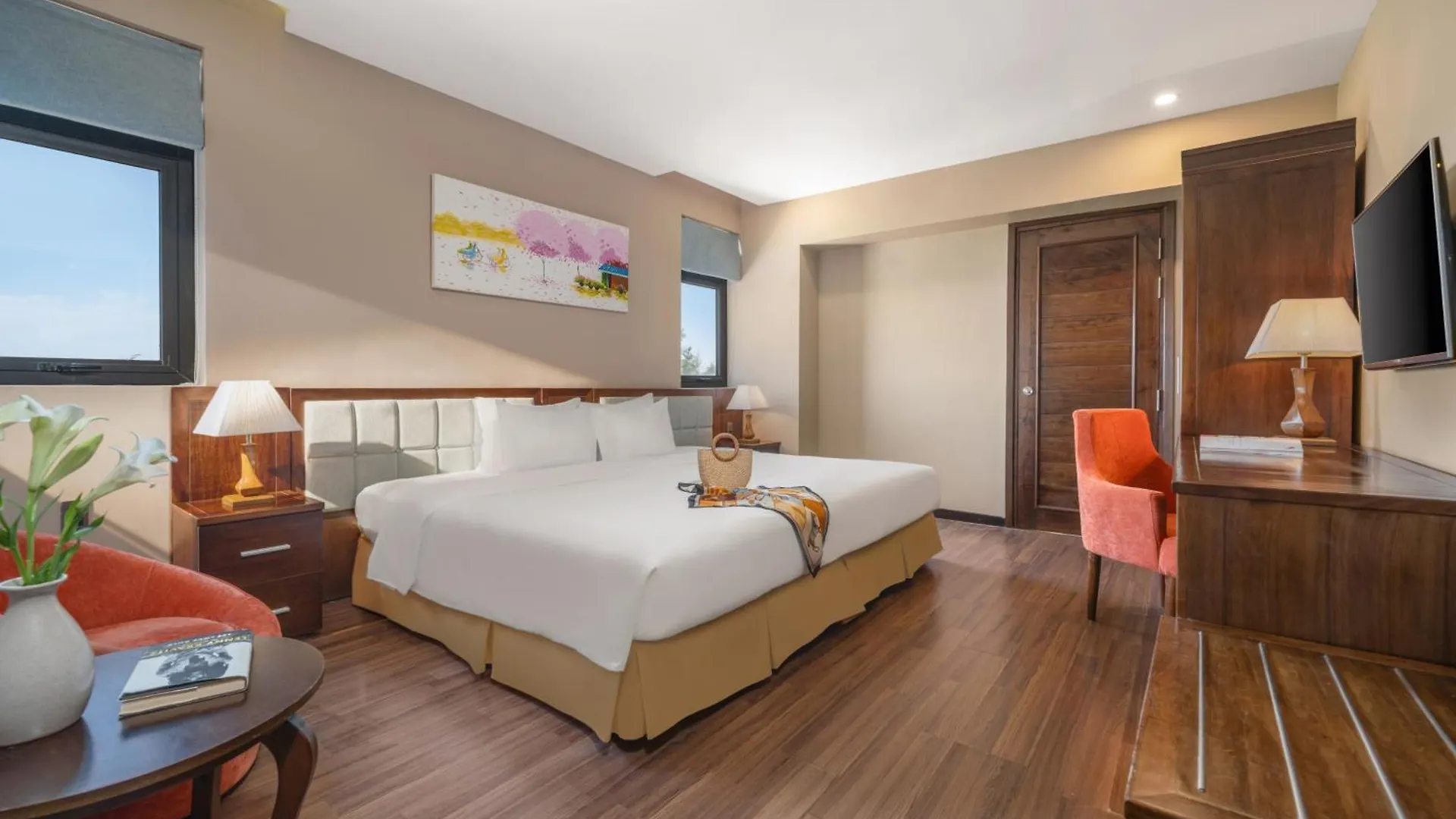 Hotel Yarra Ocean Suites Danang