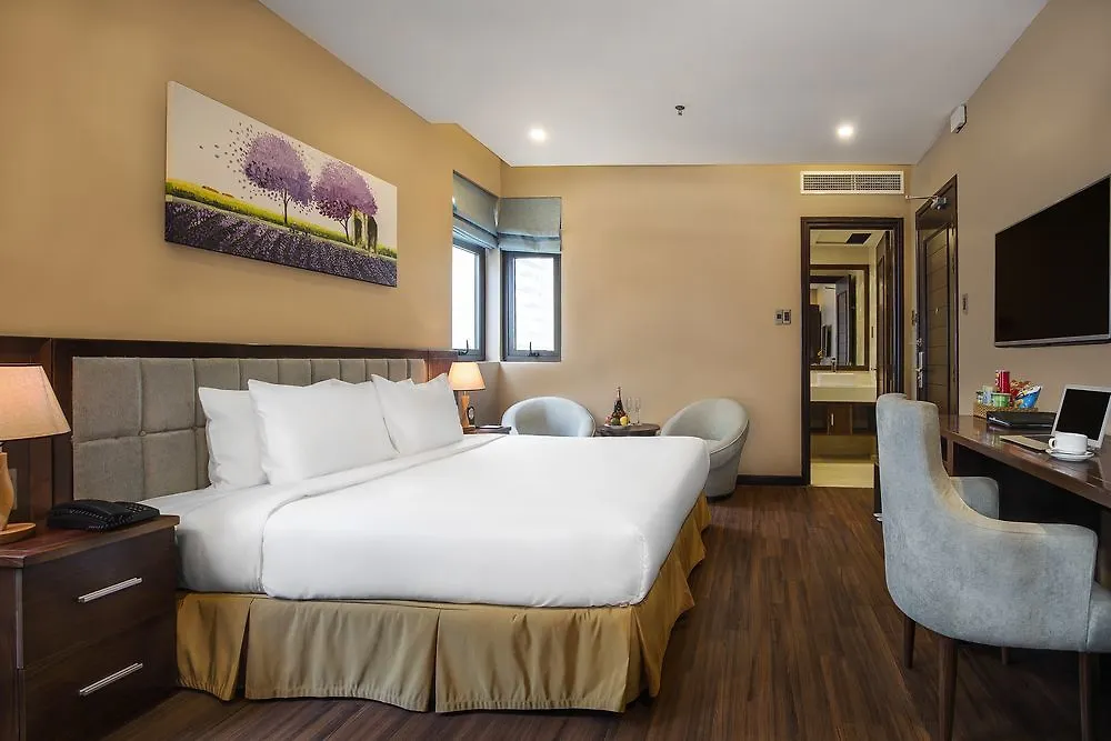 Yarra Ocean Suites Danang 4*, Da Nang