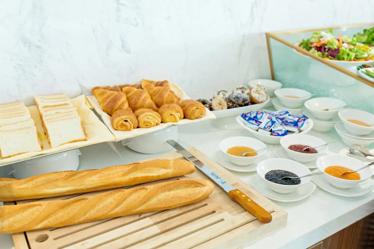 Yarra Ocean Suites Danang Vietnam