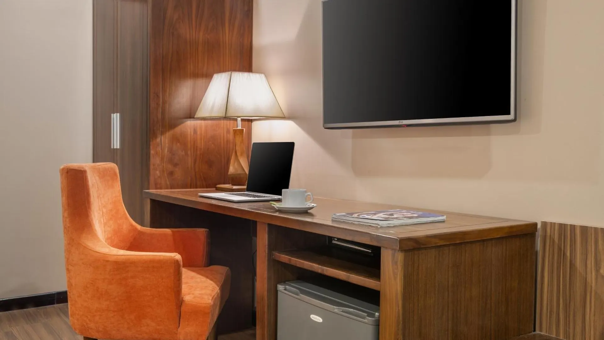 Yarra Ocean Suites Danang Szálloda