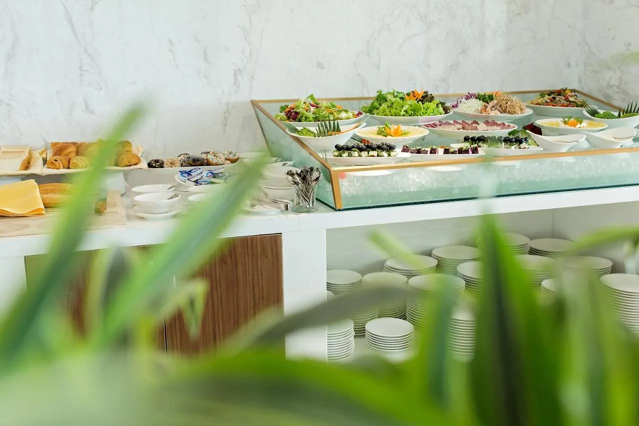 Yarra Ocean Suites Danang 4*, Đà Nẵng